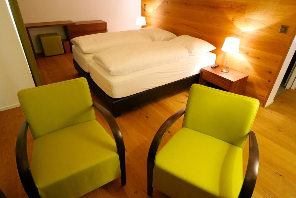 Guarda Lodge Room photo